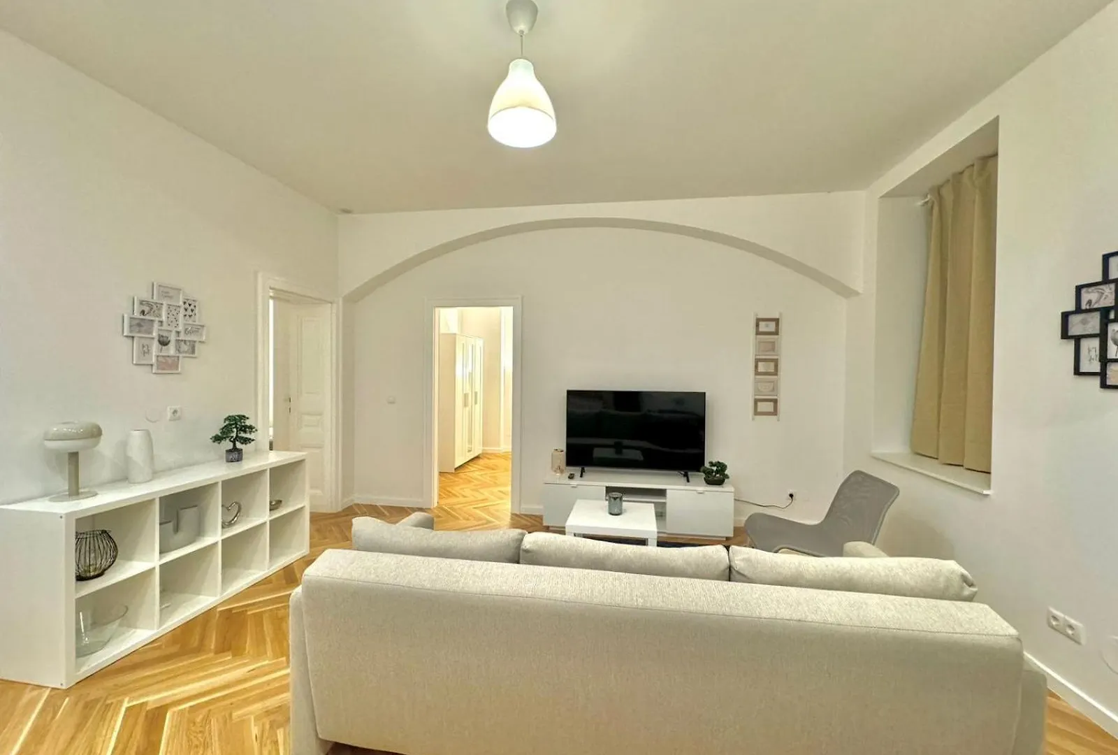 Ar Living Vienna Apartments & Suites